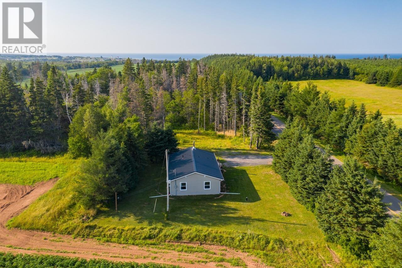 35 Harbour Road Property Photo 8