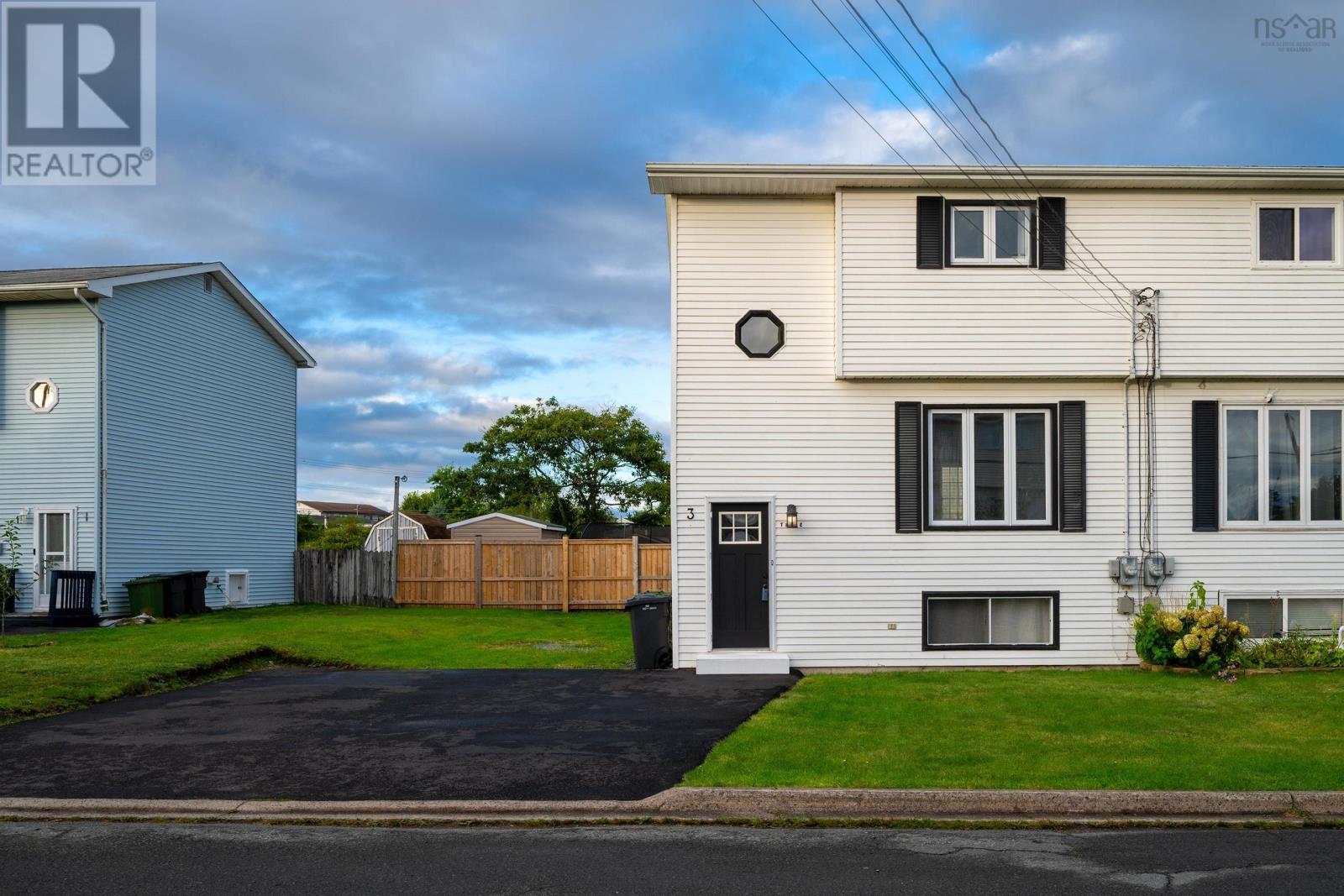 3 Chebucto Circle Property Photo 3