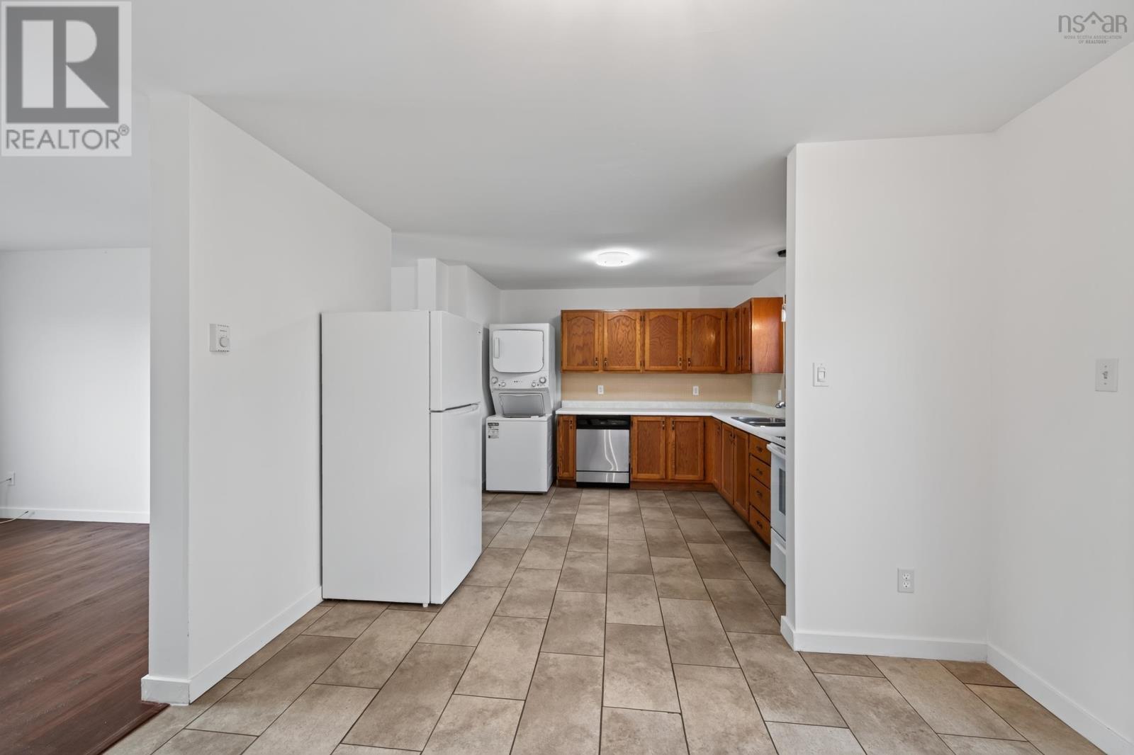 3 Chebucto Circle Property Photo 6