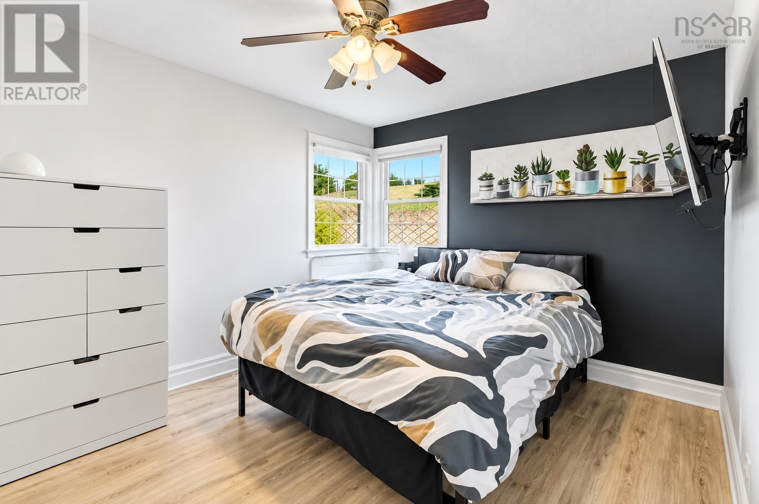 16 Bowser Avenue Property Photo 13