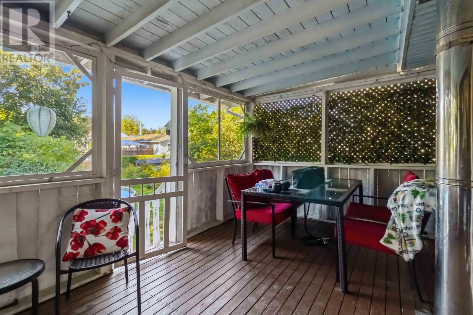 16 Bowser Avenue Property Photo 19