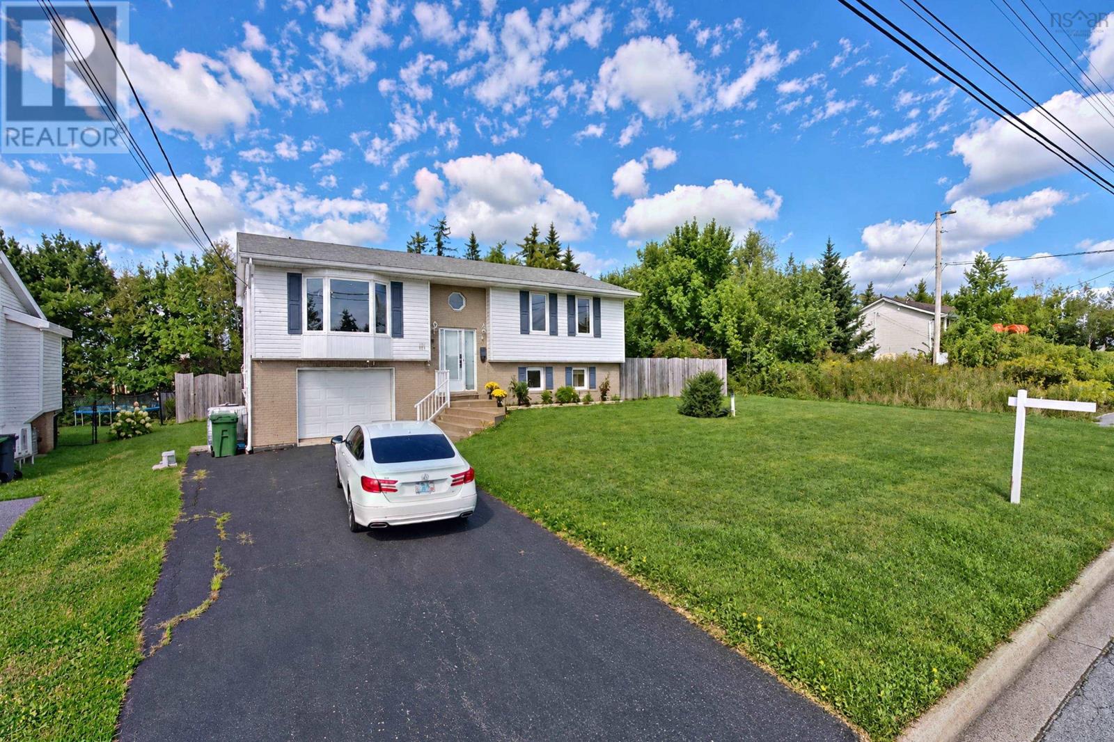 111 Shrewsbury Road Property Photo 1