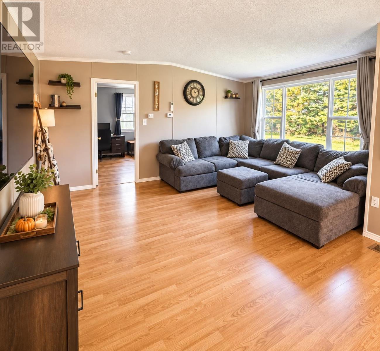 1814 Rustico Road Property Photo 3