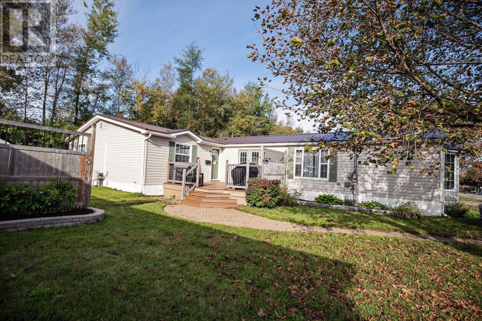 12 Kent Drive Property Photo 2