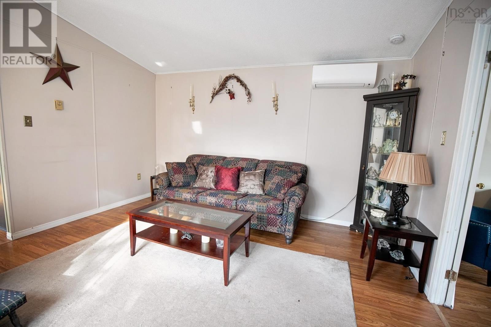 12 Kent Drive Property Photo 16