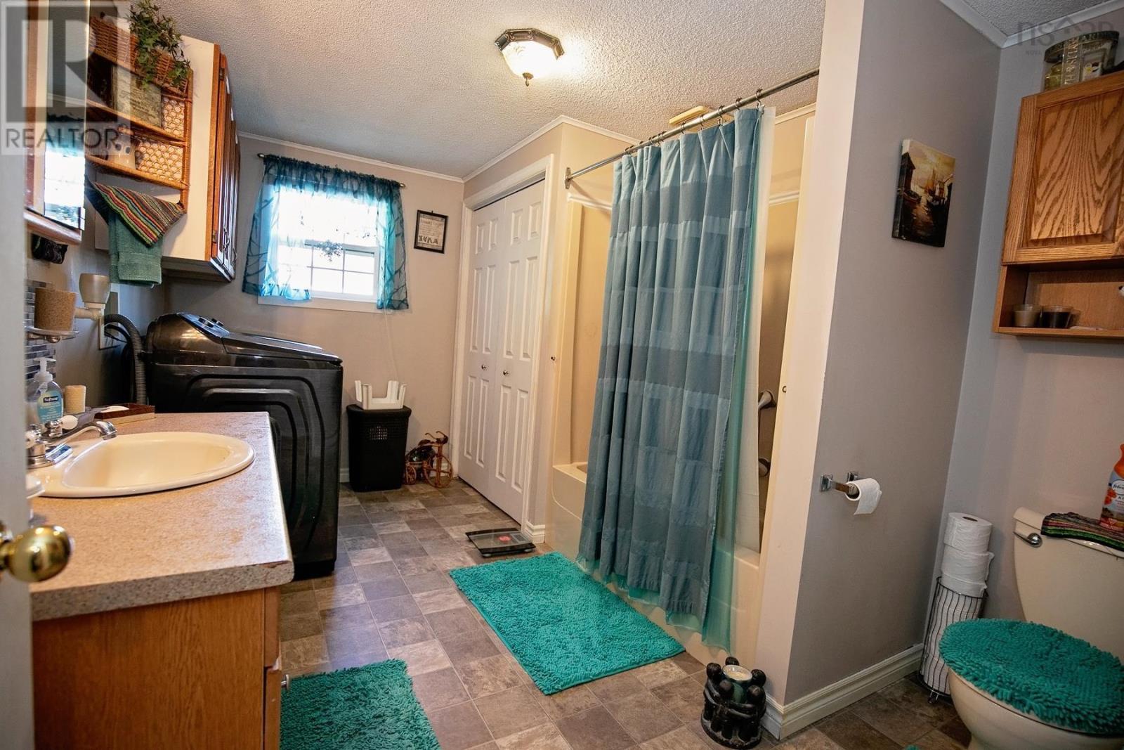 12 Kent Drive Property Photo 24