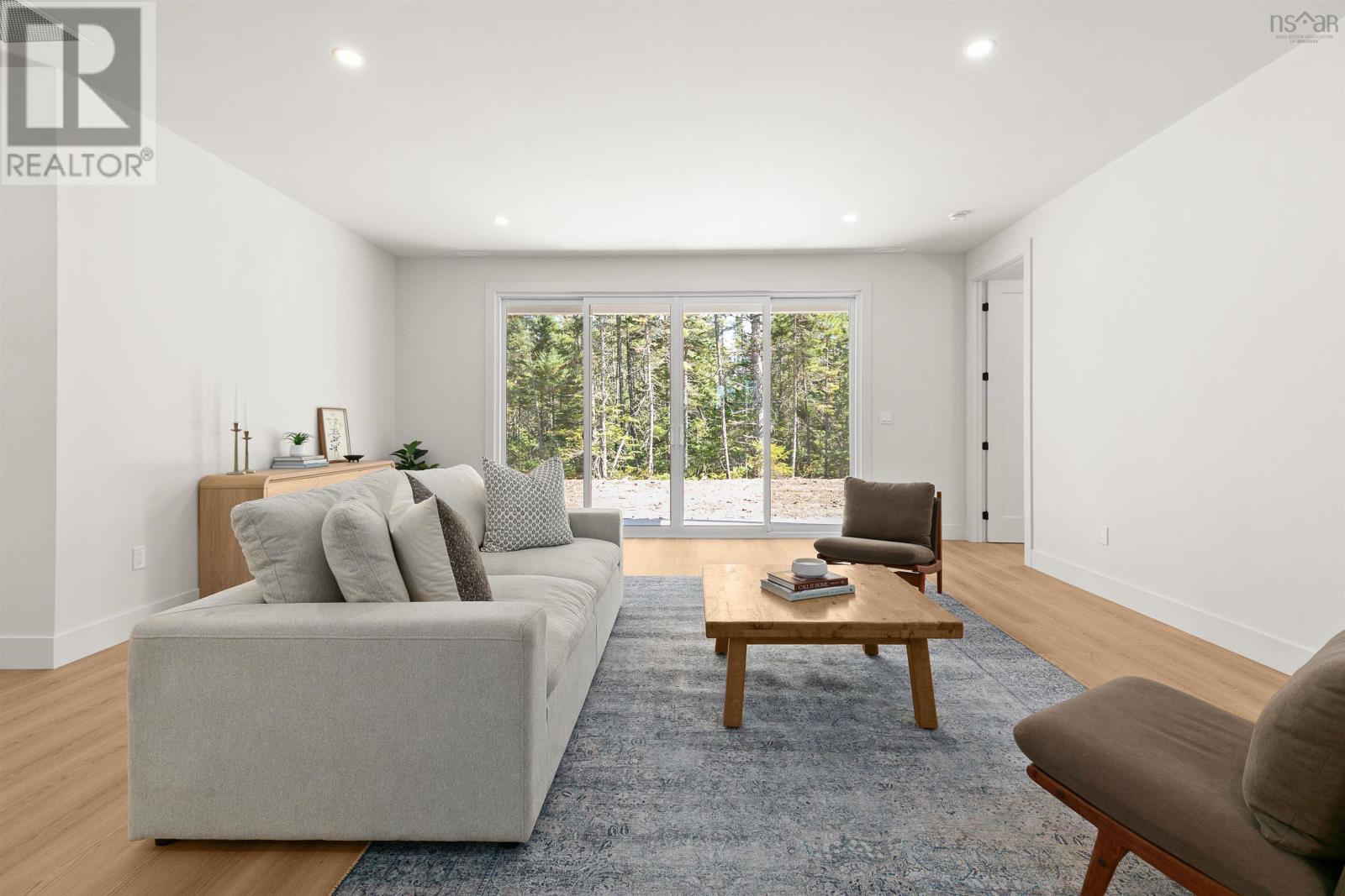 56 Parish Street Property Photo 10