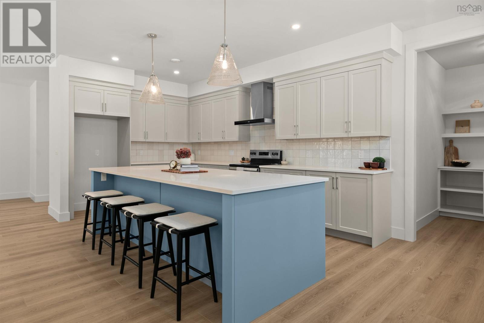 56 Parish Street Property Photo 14