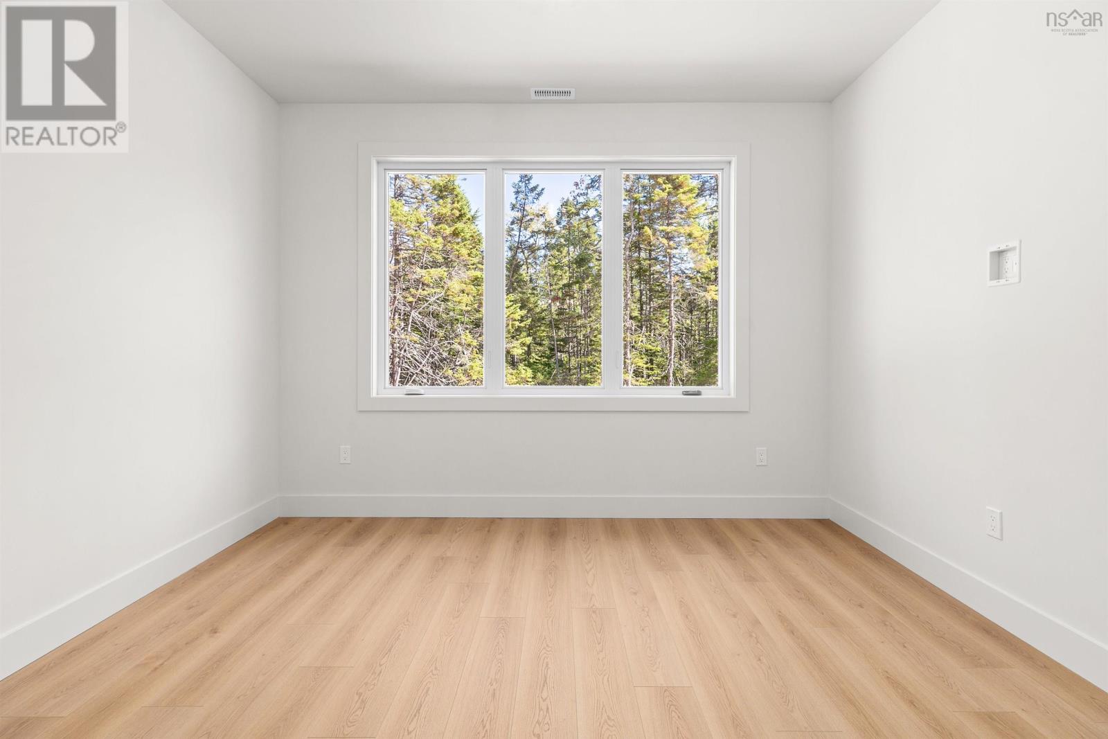56 Parish Street Property Photo 25