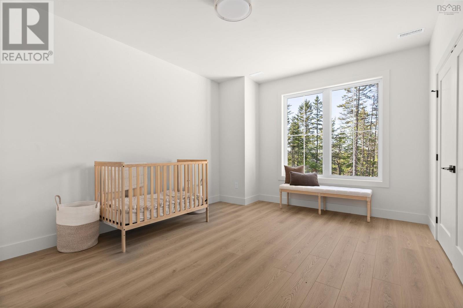 56 Parish Street Property Photo 33