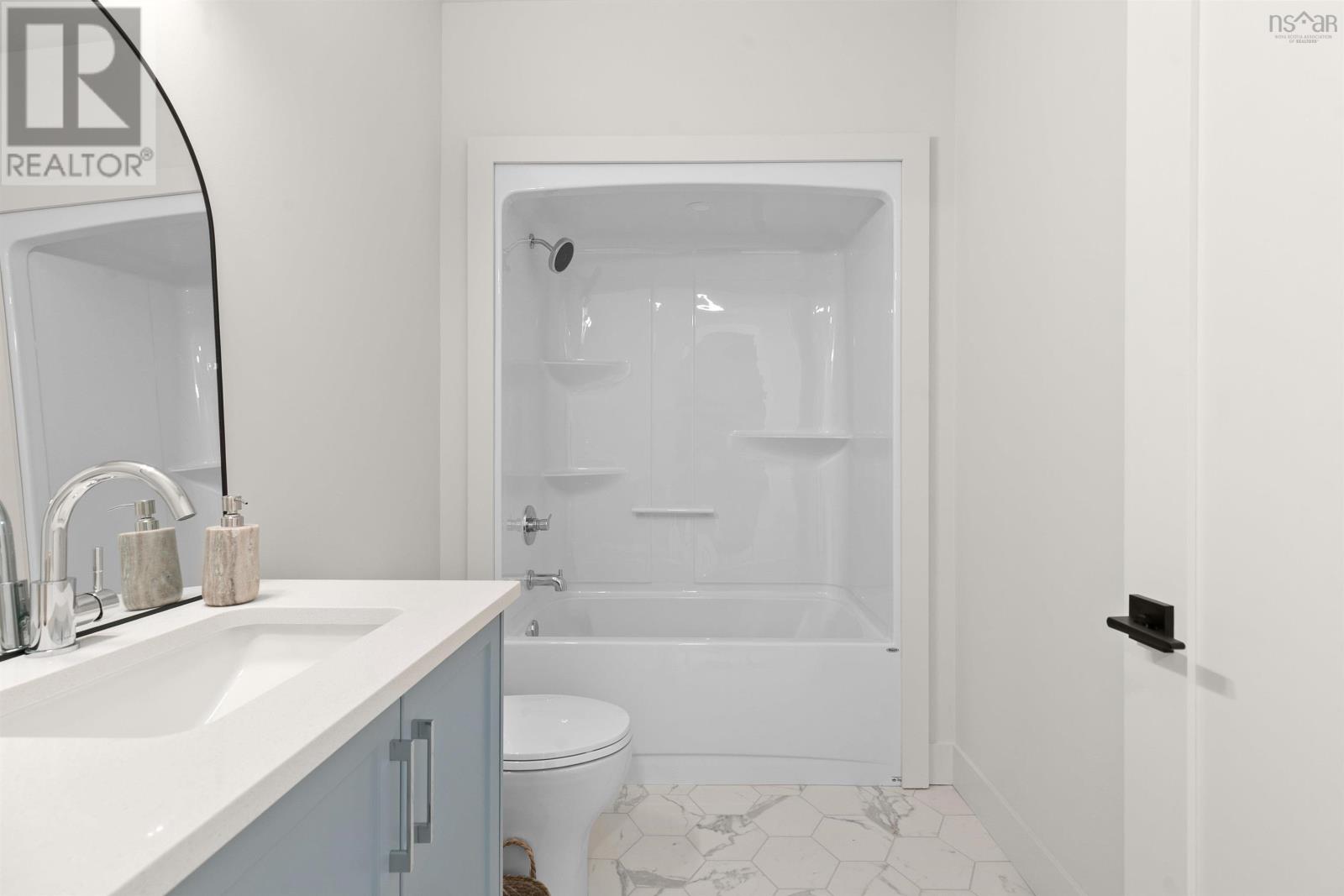 56 Parish Street Property Photo 35