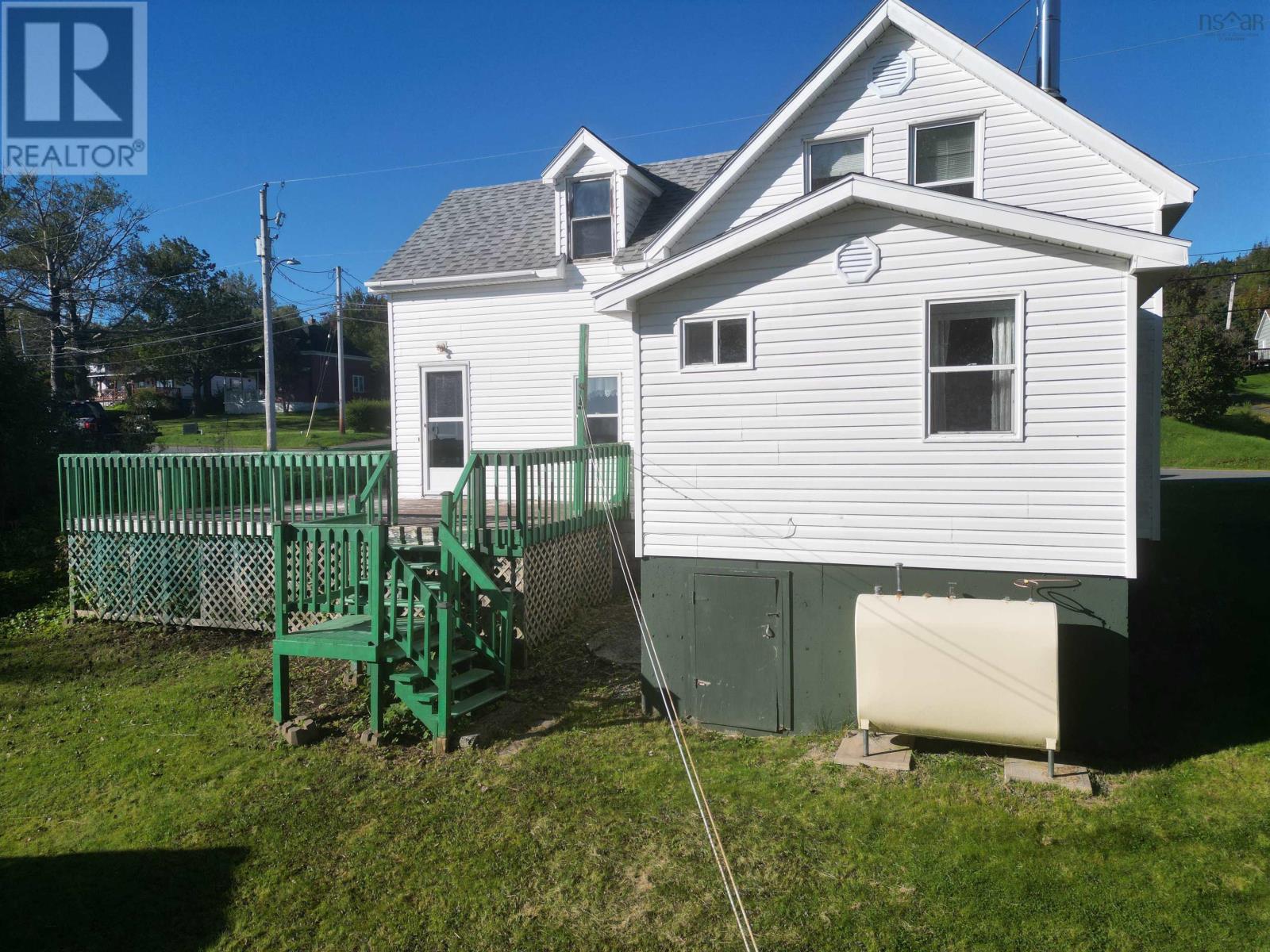 618 Main Street Property Photo 5