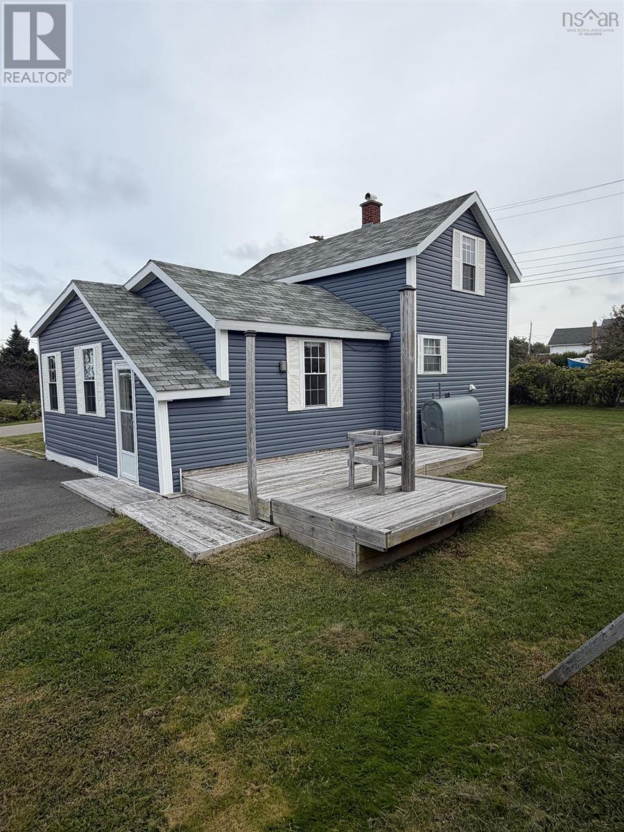 137 South Street Property Photo 1