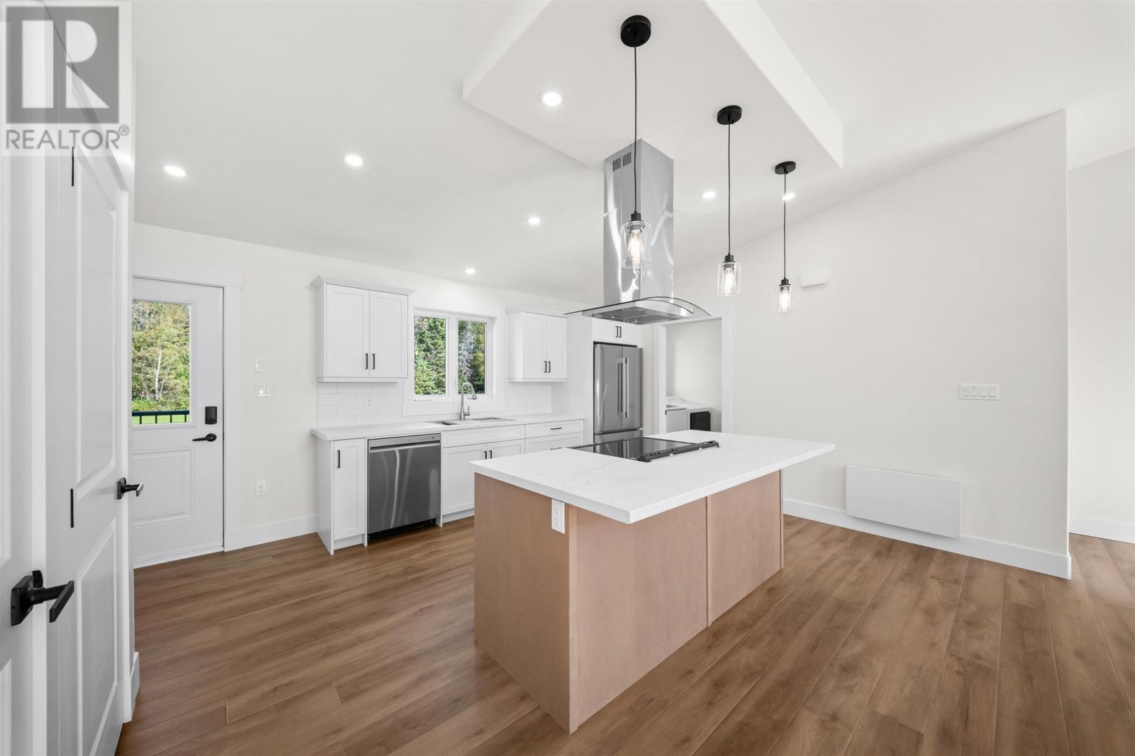 154 Dalton Avenue Property Photo 8