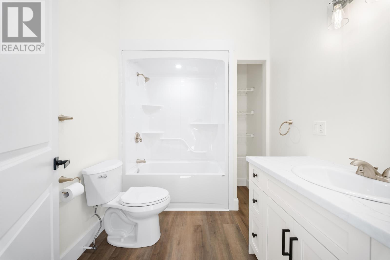 154 Dalton Avenue Property Photo 36