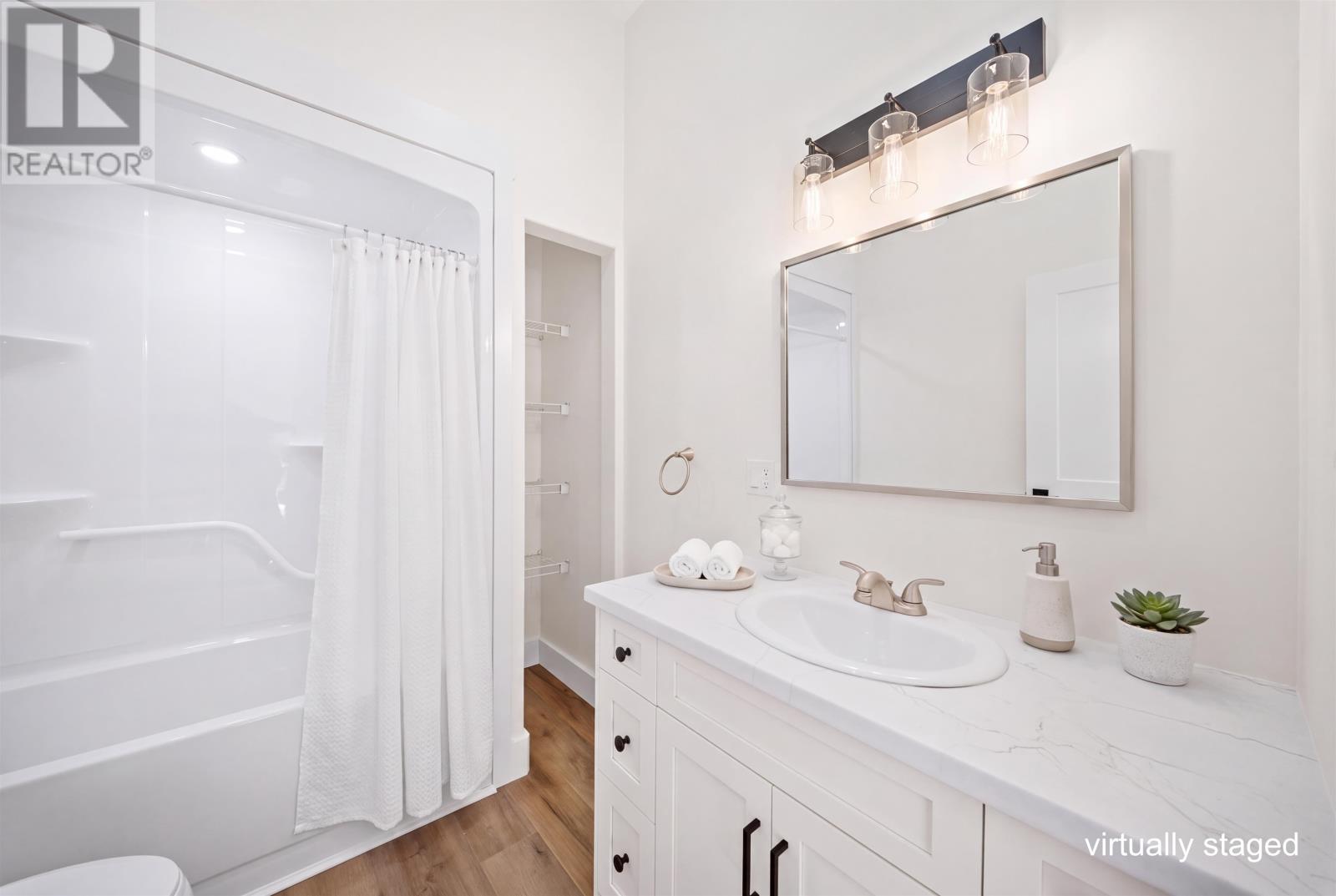 154 Dalton Avenue Property Photo 38