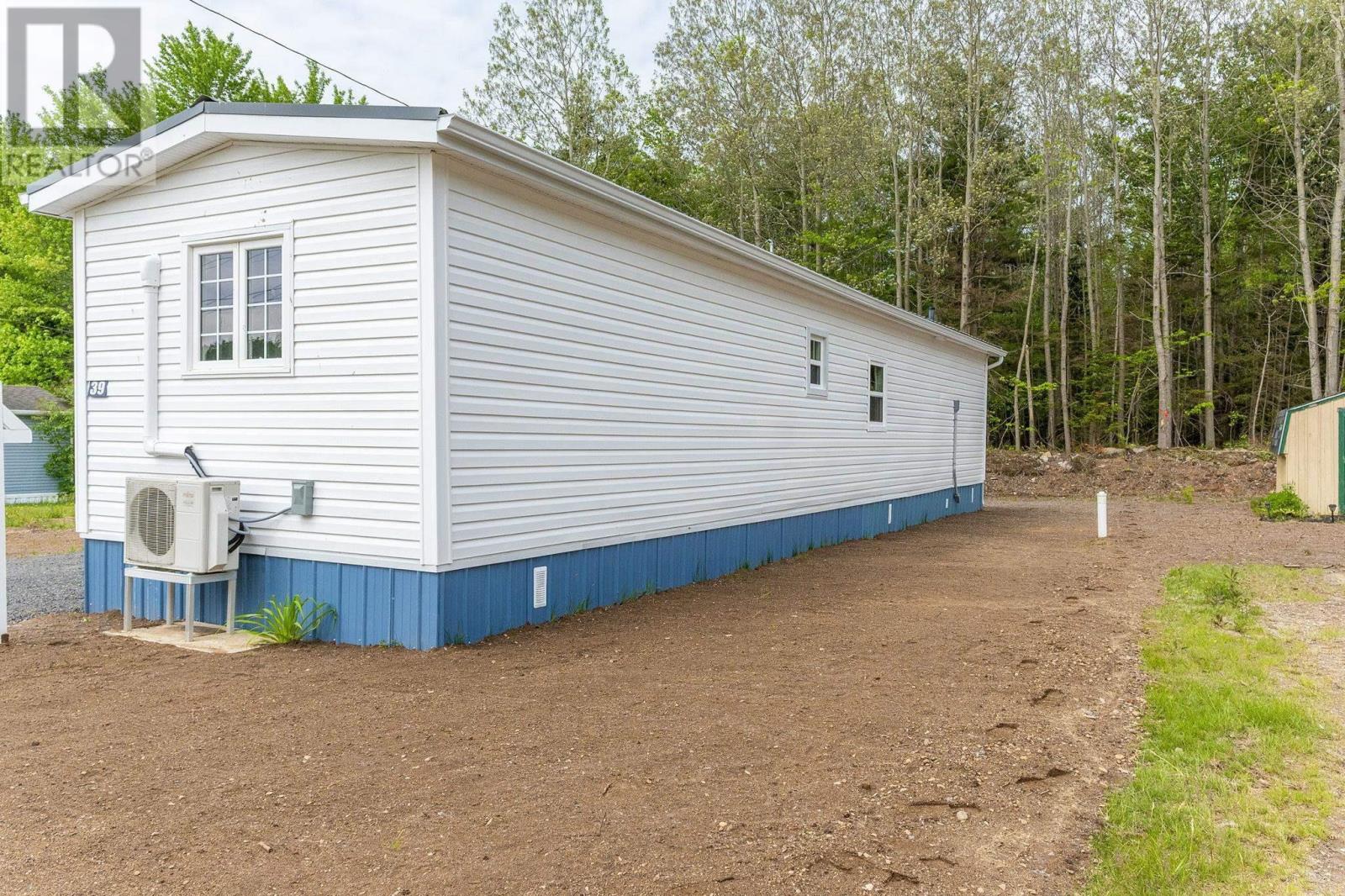 39 Beattie Drive Property Photo 1