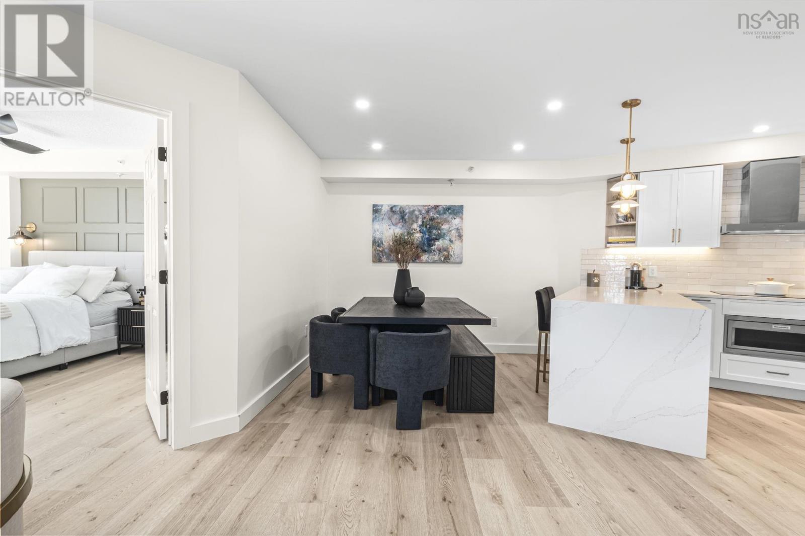 502 5769 Cunard Street Property Photo 6
