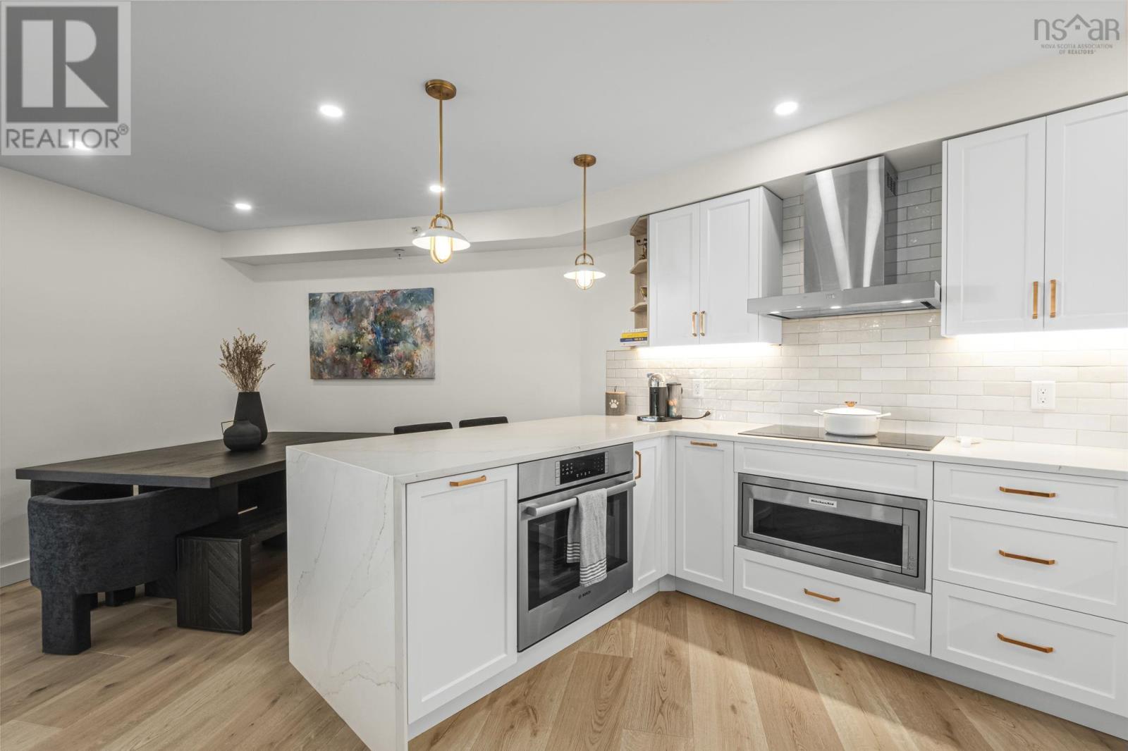 502 5769 Cunard Street Property Photo 12