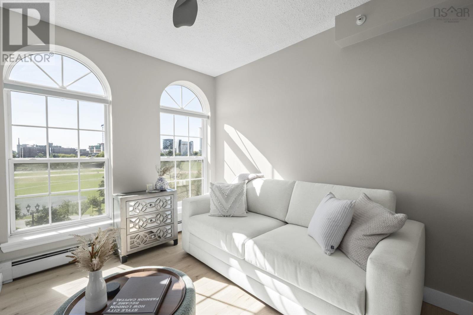 502 5769 Cunard Street Property Photo 20