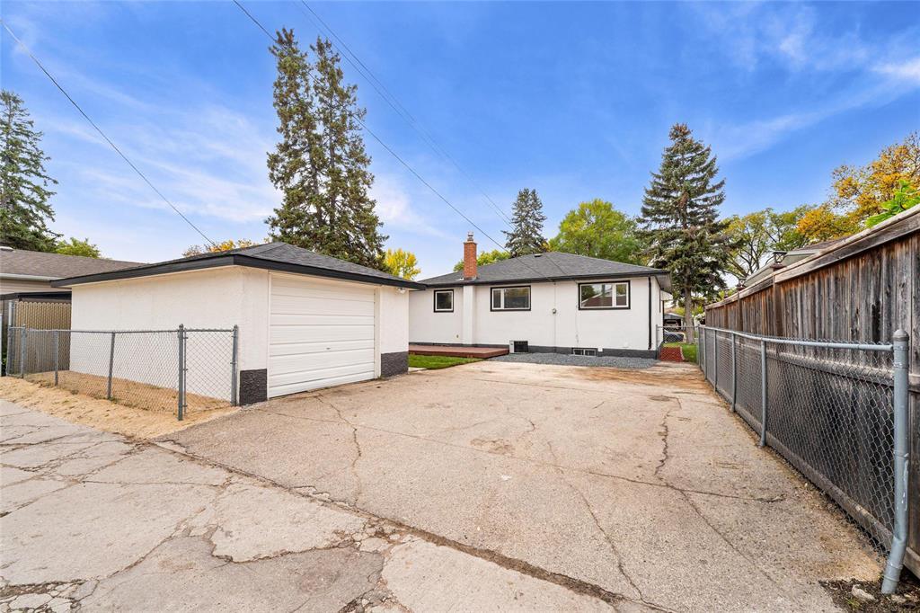 43 Richardson Avenue Property Photo 35