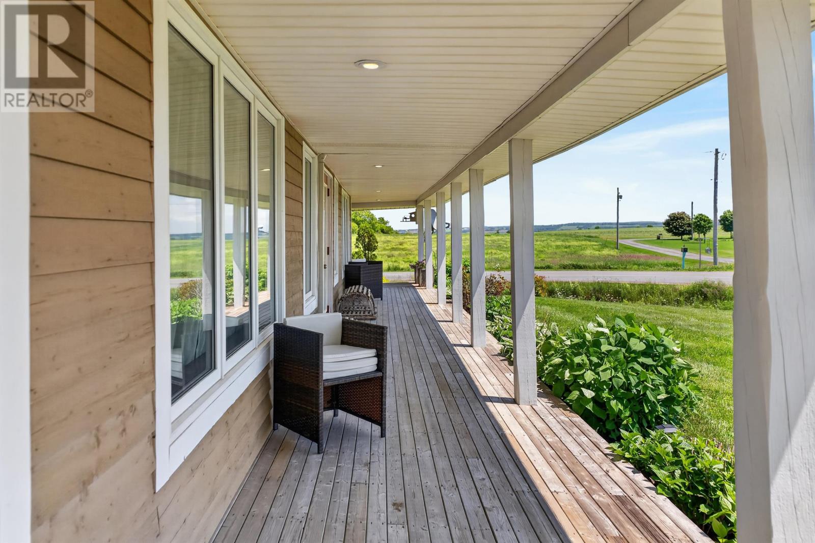 1088 Mcinnis Point Road Property Photo 10