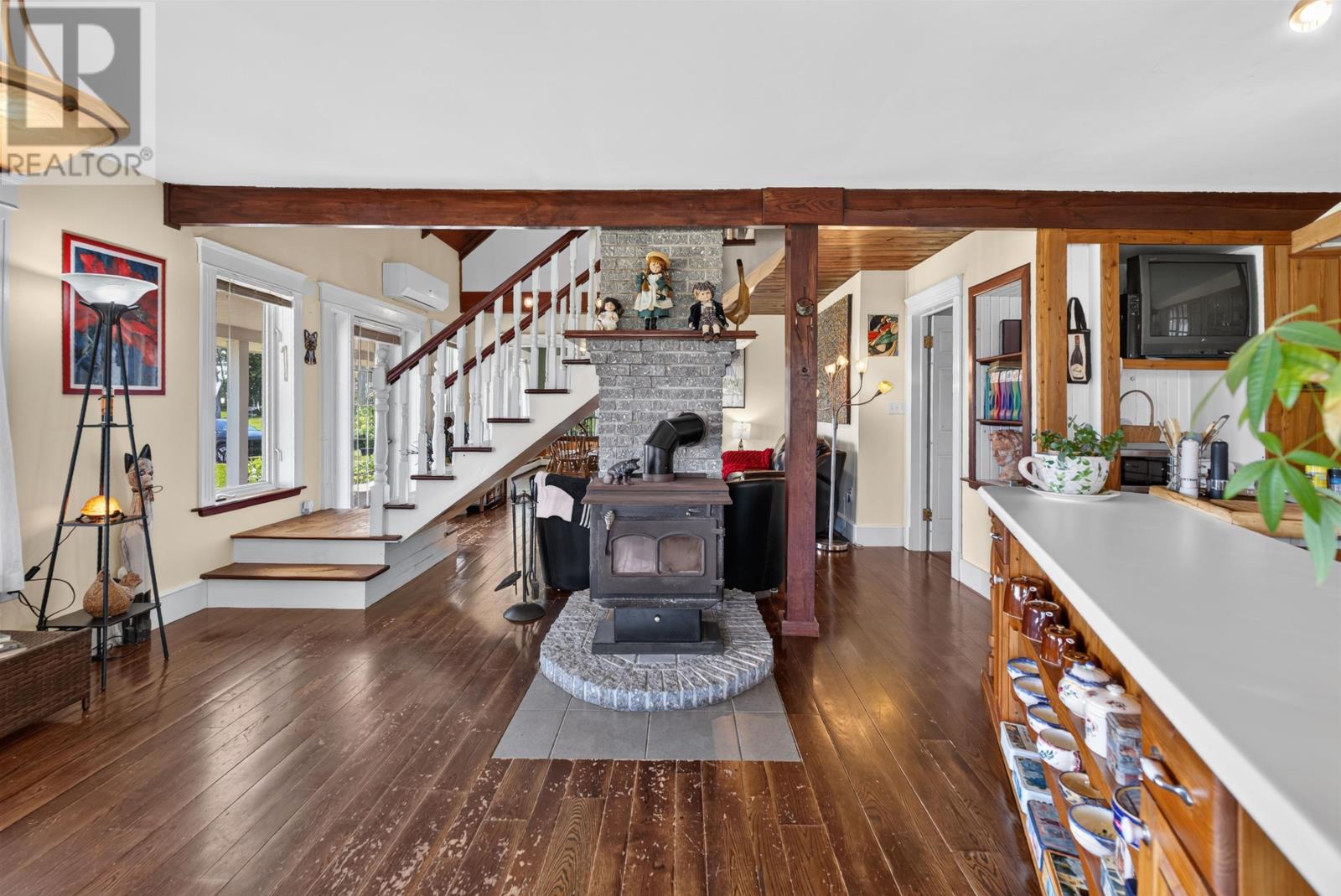 1088 Mcinnis Point Road Property Photo 16