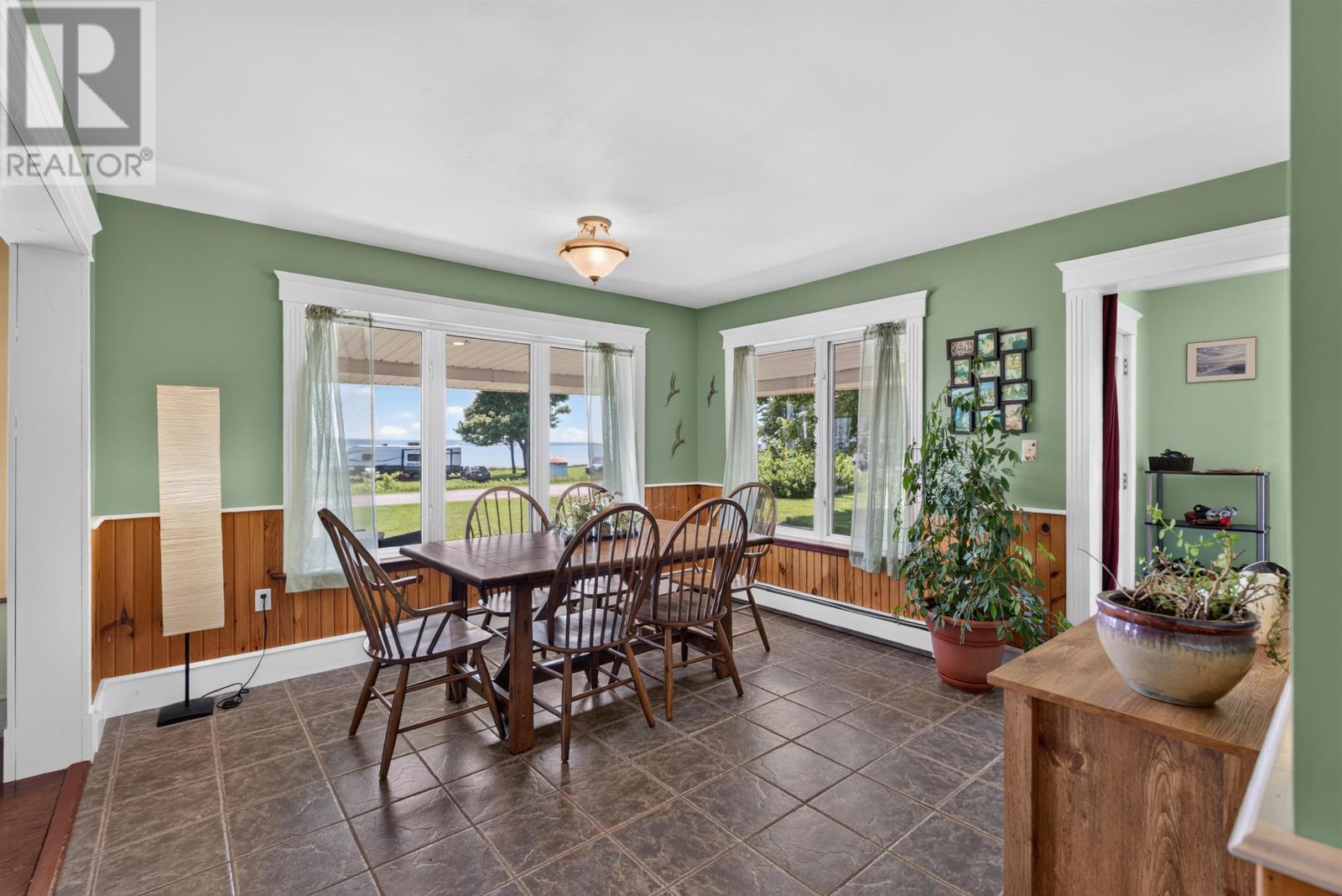 1088 Mcinnis Point Road Property Photo 24