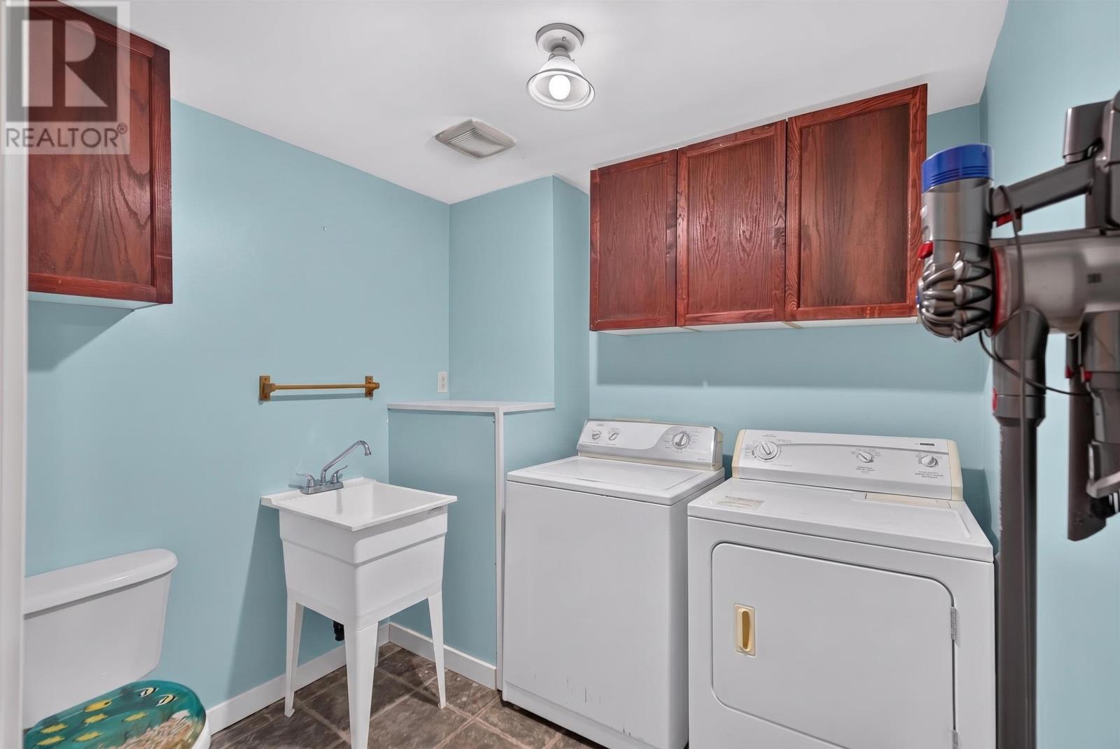 1088 Mcinnis Point Road Property Photo 44