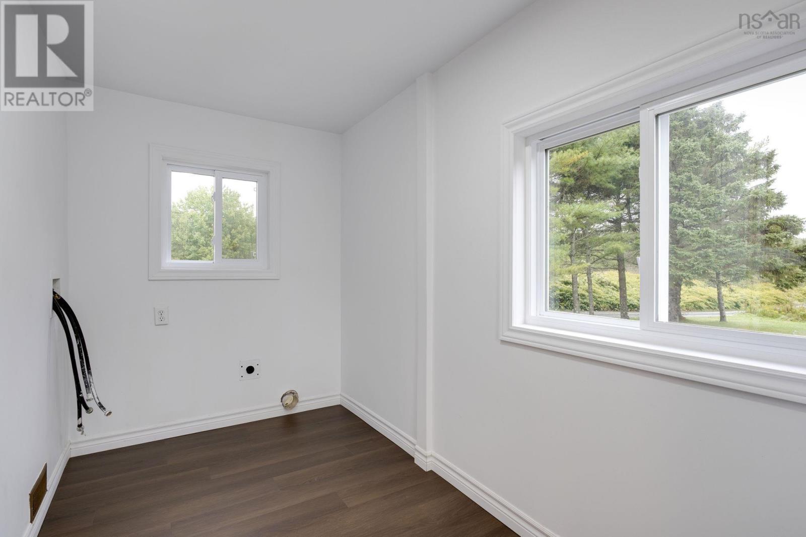 28 St Genevieve Property Photo 4