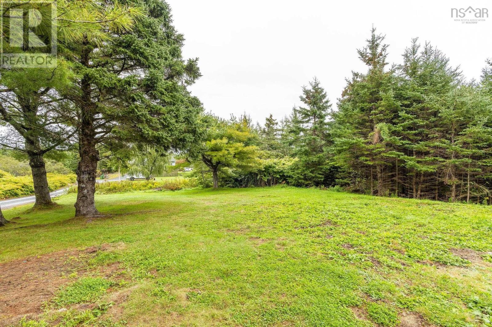 28 St Genevieve Property Photo 30