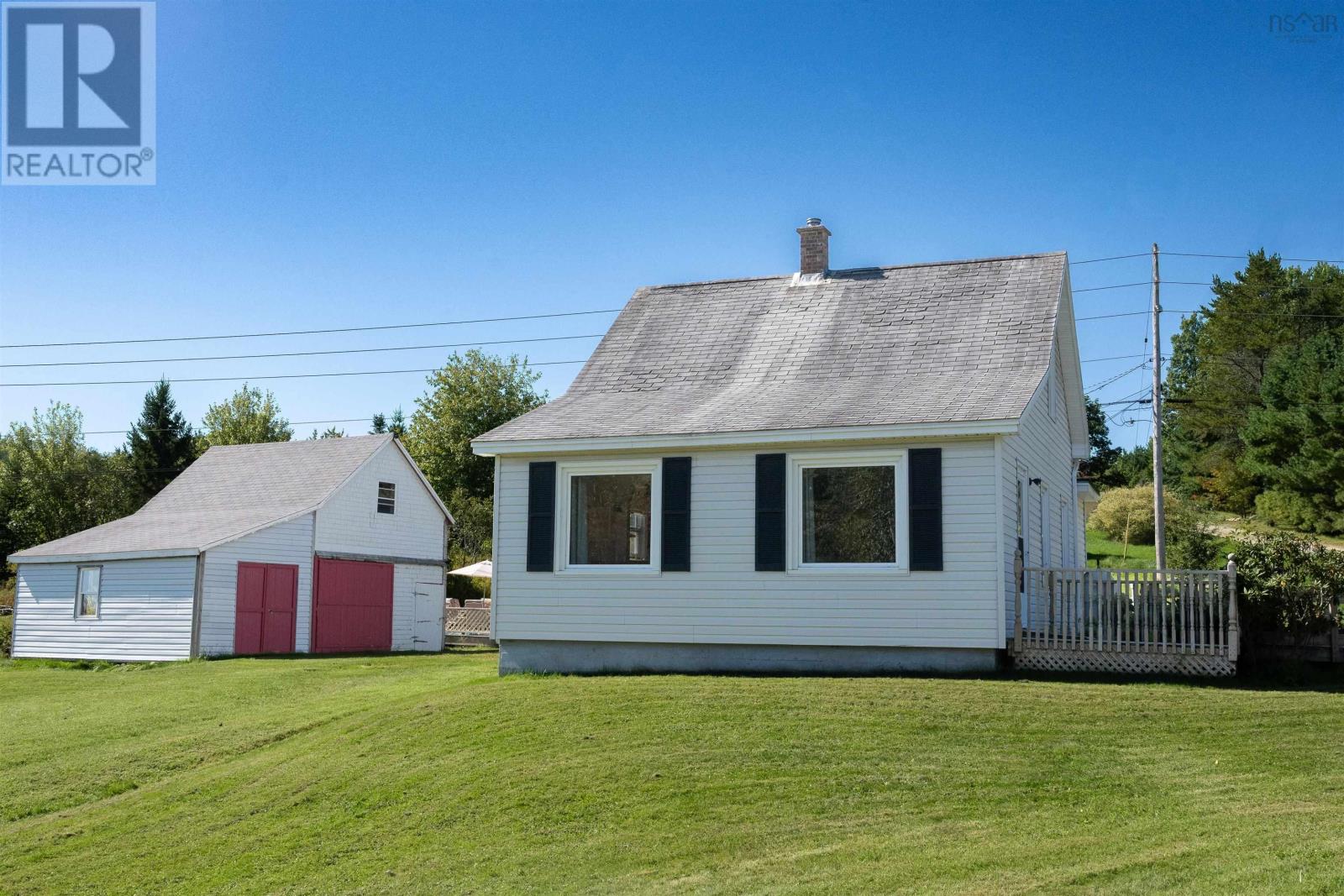 150 Highway 329 Property Photo 4