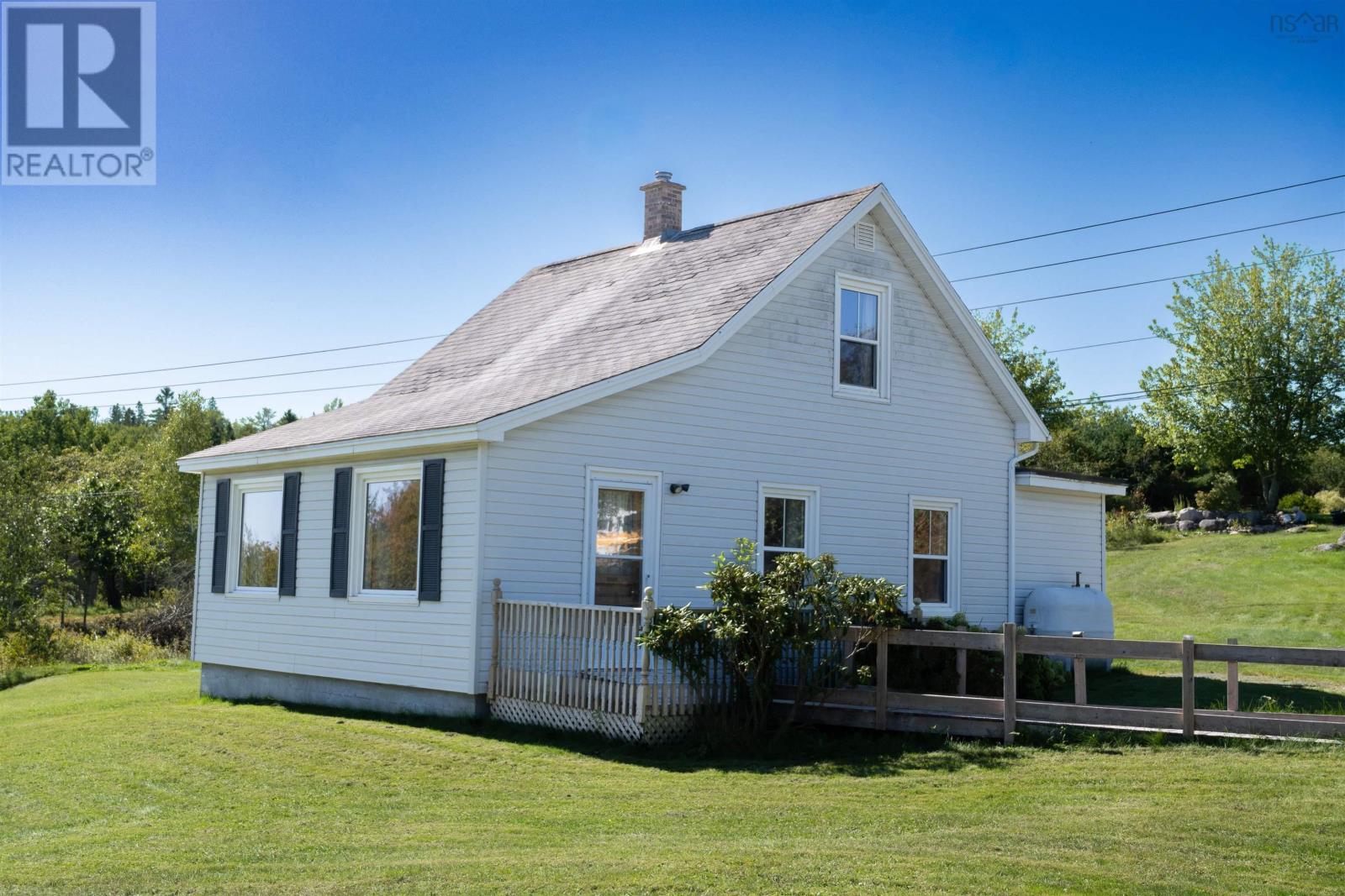 150 Highway 329 Property Photo 5