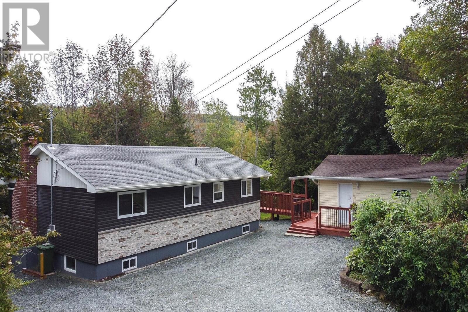 279 Lockview Road Property Photo 1