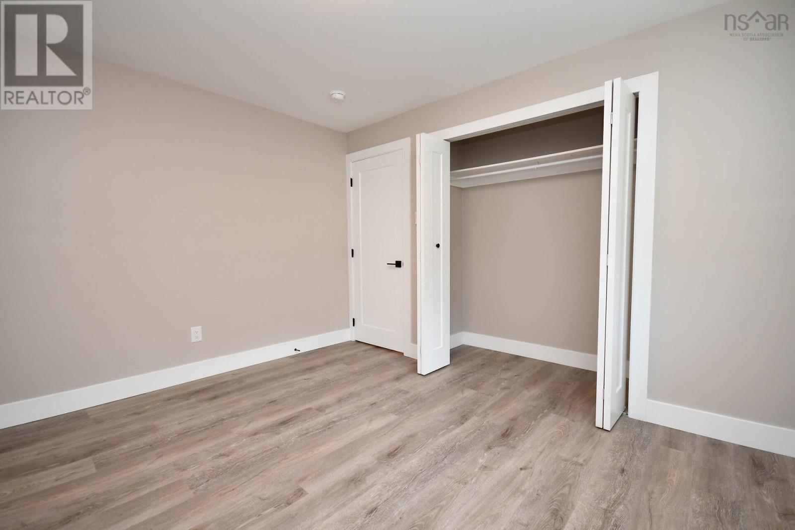 279 Lockview Road Property Photo 16