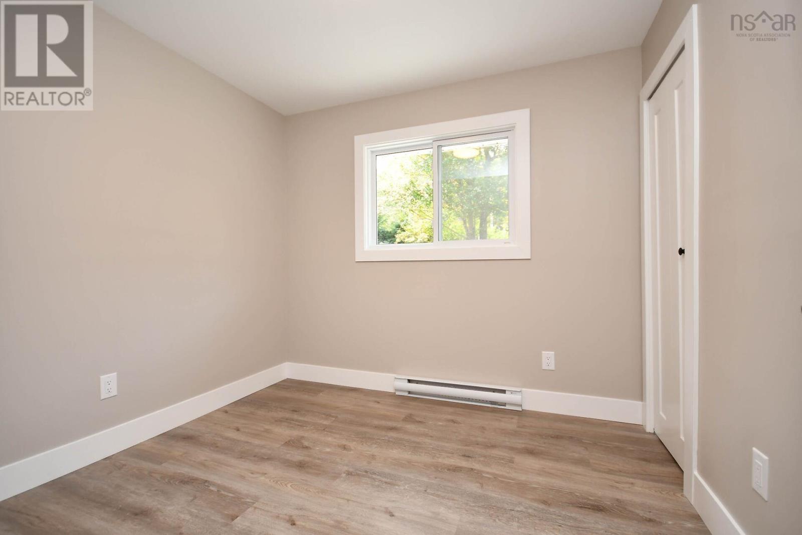 279 Lockview Road Property Photo 17