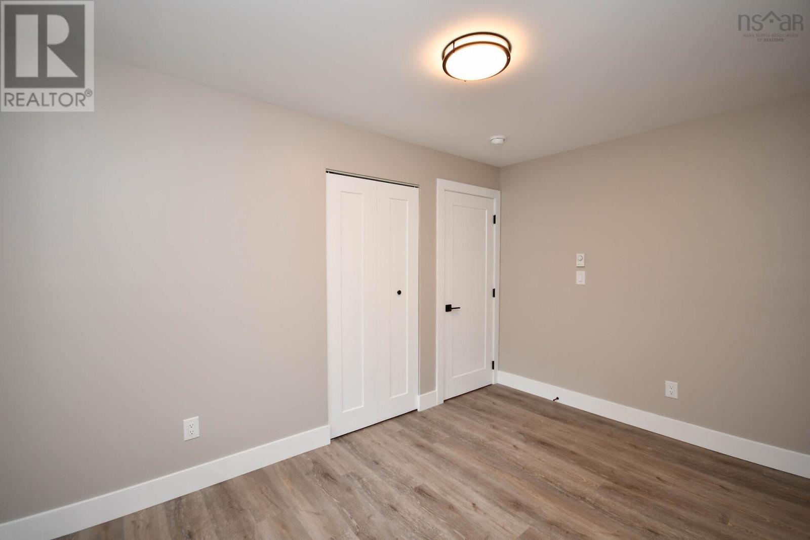279 Lockview Road Property Photo 23