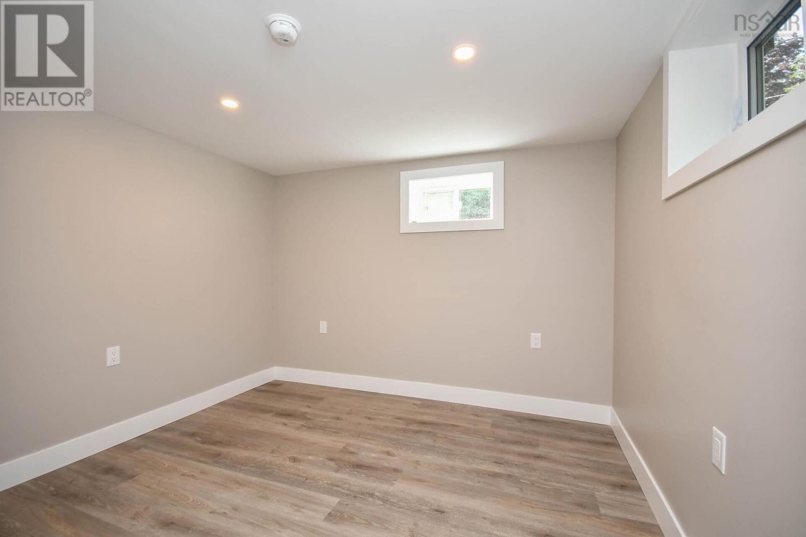 279 Lockview Road Property Photo 30