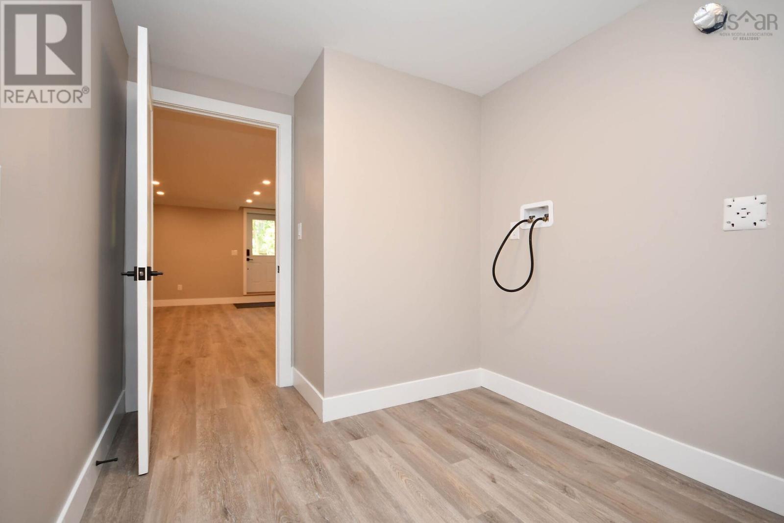 279 Lockview Road Property Photo 35