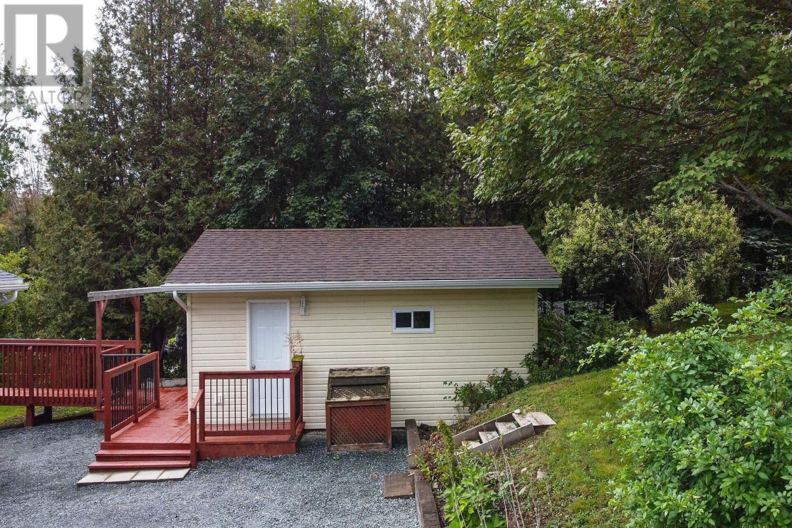 279 Lockview Road Property Photo 39