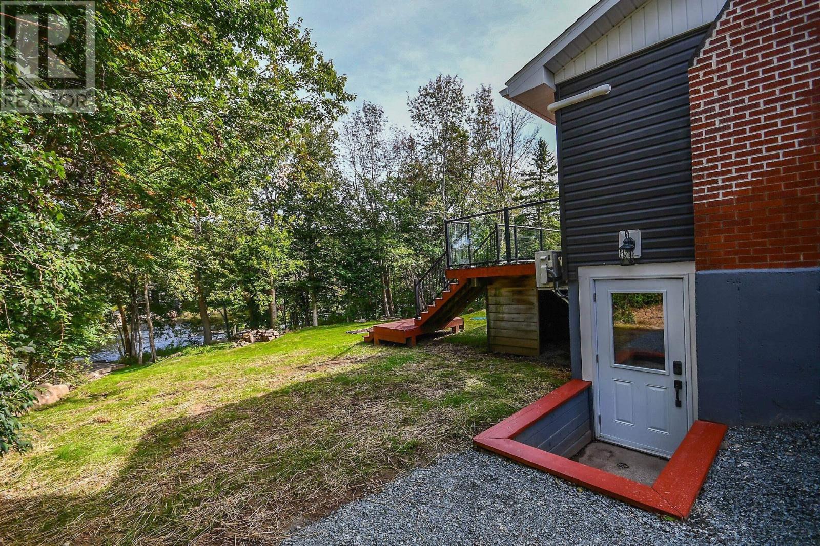 279 Lockview Road Property Photo 41