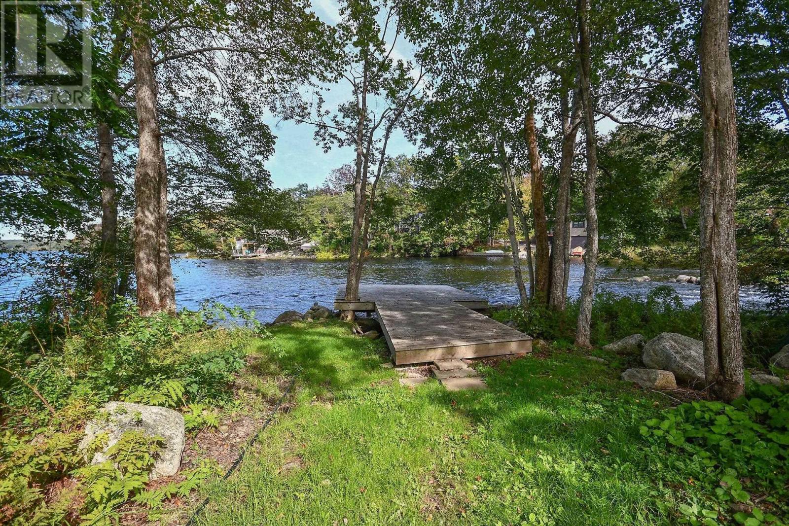 279 Lockview Road Property Photo 44