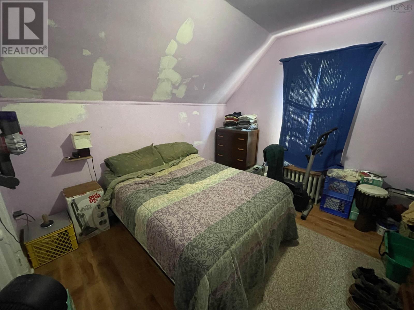 447 Bentinck Street Property Photo 12