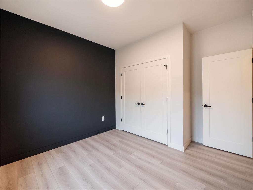 15 Hester Park Cove Property Photo 32