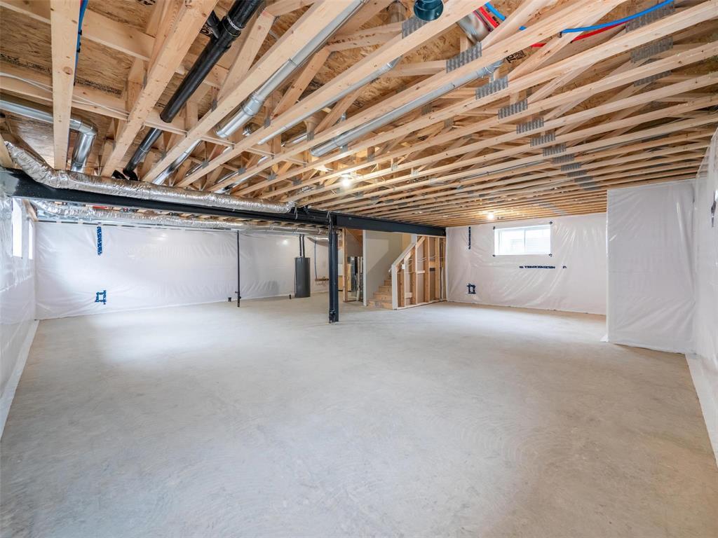 15 Hester Park Cove Property Photo 41