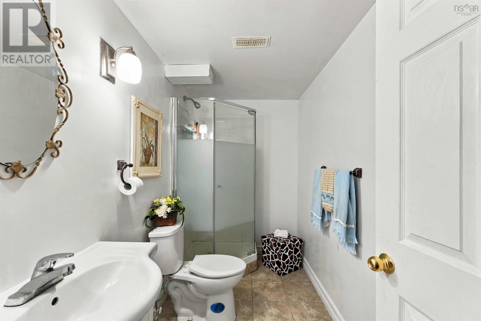 27 James Street Property Photo 15