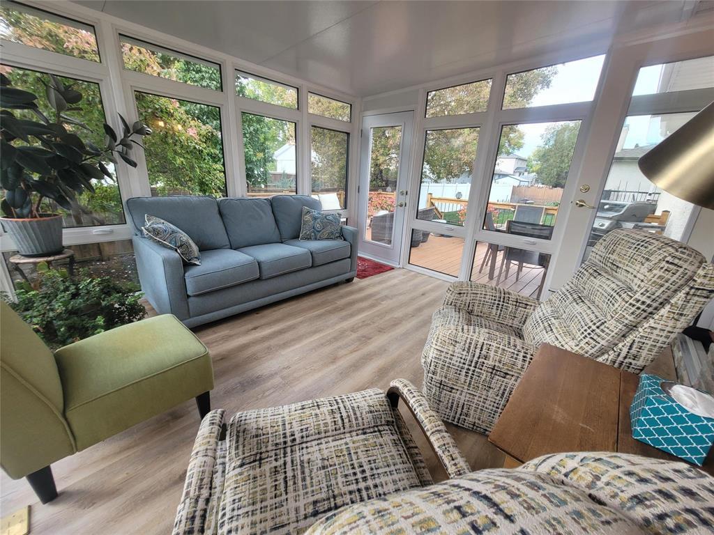 50 Sammons Crescent Property Photo 13