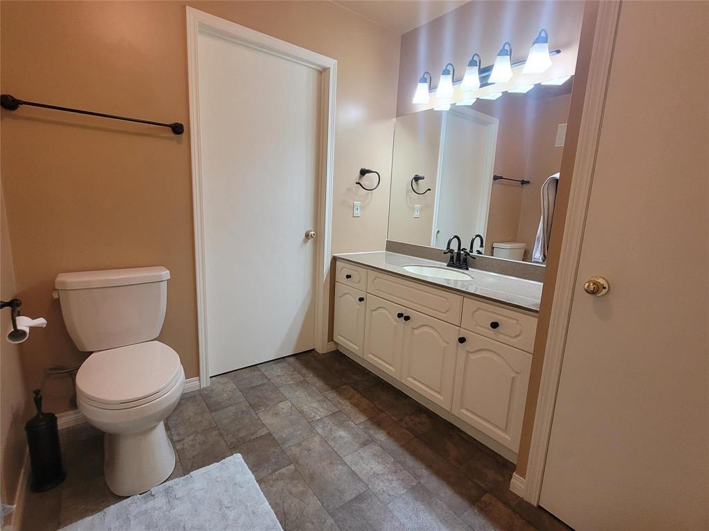 50 Sammons Crescent Property Photo 17