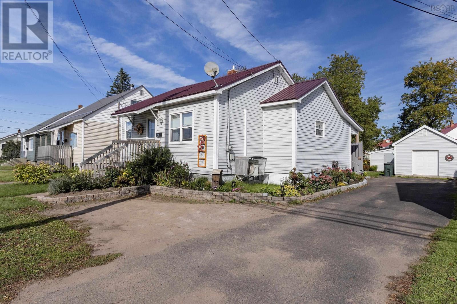 84 South Albion Street