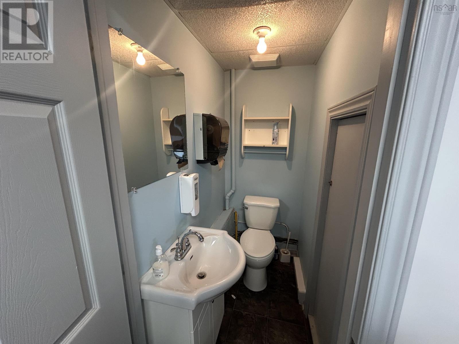 3 Ingoville Street Property Photo 12